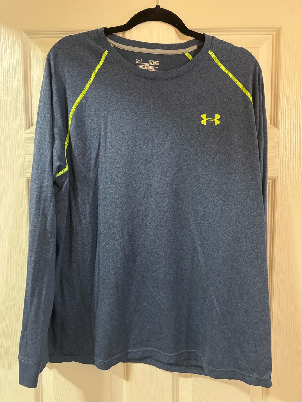 Under Armour Men’s Long Sleeve Shirt - Navy with Lime